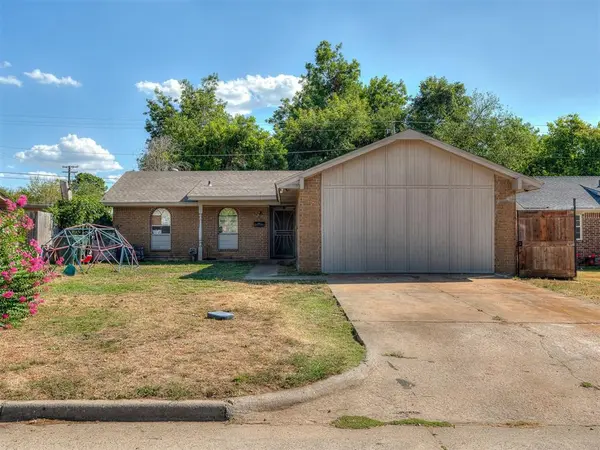 1016 Willow Brook DR, Midwest City, OK 73110