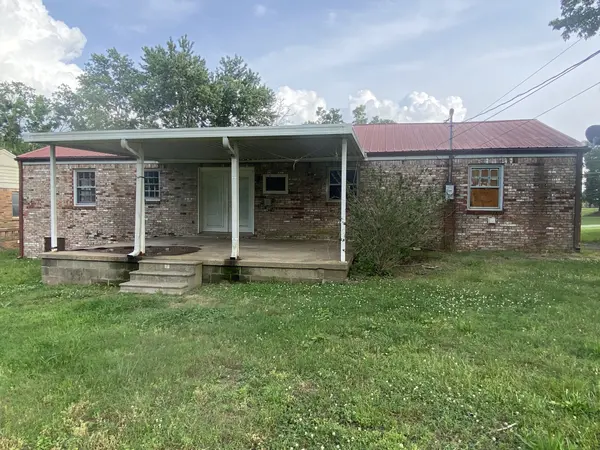435 Ashe Ave, New Johnsonville, TN 37134