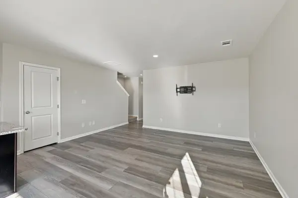 314 Sunnyview Dr, Lebanon, TN 37090