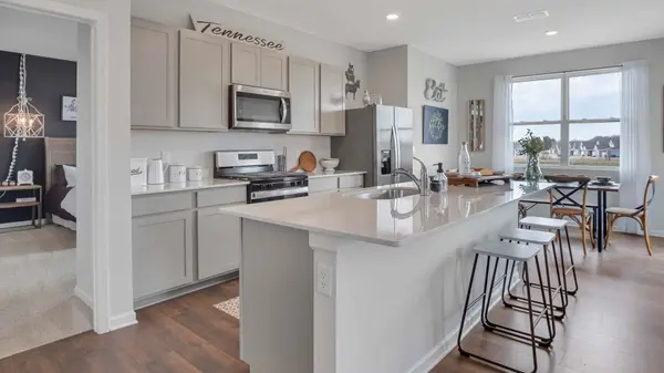 1813 Banded Lane, Lebanon, TN 37090