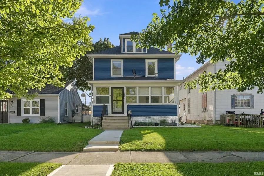 611 S Cowen ST, Garrett, IN 46738-1413