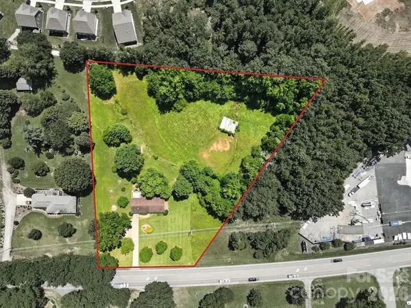3427 N Nc 16 HWY, Denver, NC 28037