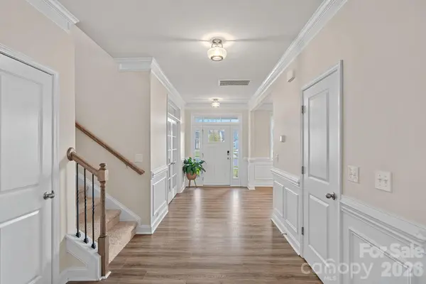 115 Wrangler DR, Mooresville, NC 28115