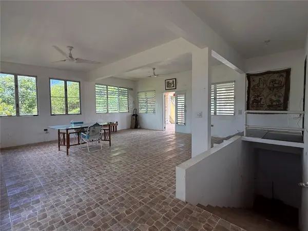 524 COMM SANTA MARIA, Vieques, PR 00765