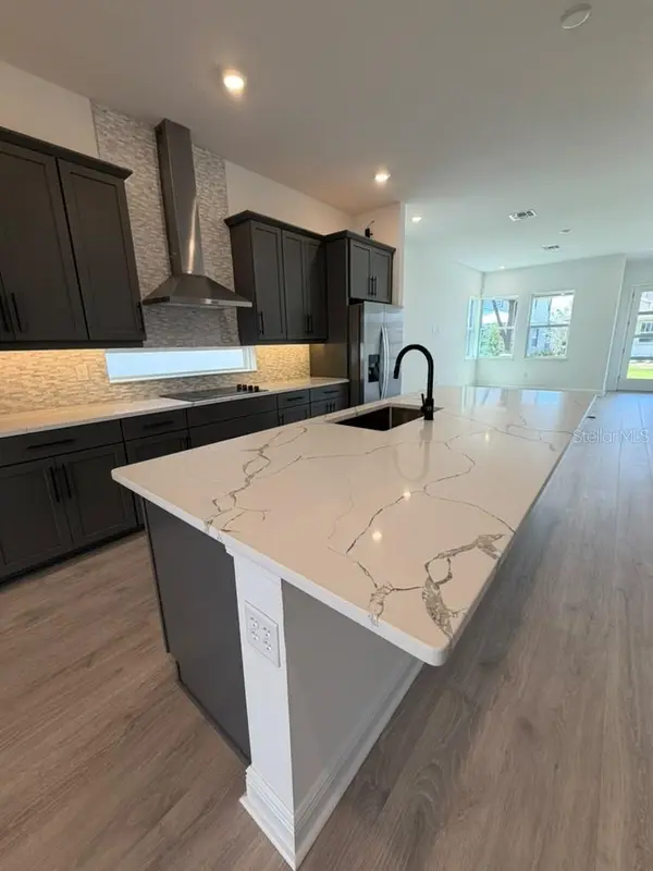 10256 FIDDLEY ALY, Orlando, FL 32827