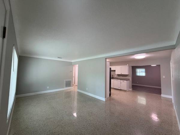 2995 67TH WAY N, St Petersburg, FL 33710