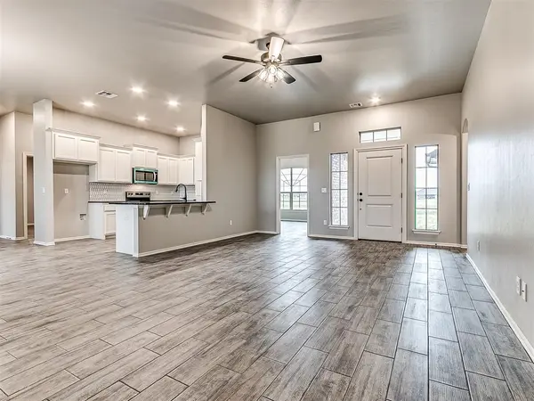 24947 Belmont PASS, Cashion, OK 73016