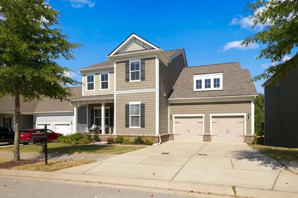 1092 Amelia Park Dr, Franklin, TN 37067