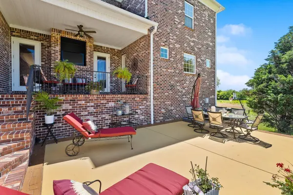 8288 Guthrie Rd, Cross Plains, TN 37049