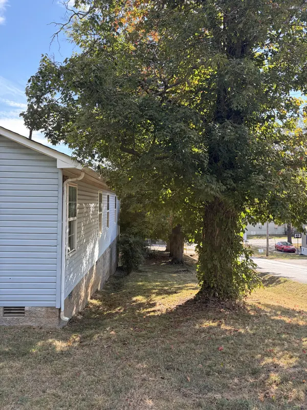 1115 Haley St, Columbia, TN 38401