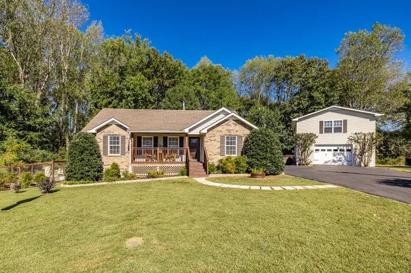 59 Cloudy Ln, Lafayette, TN 37083