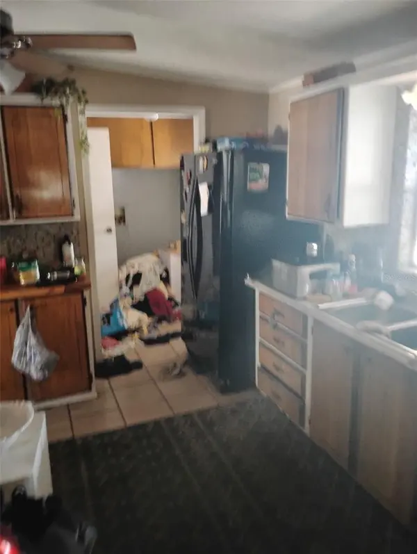 122 PINE TREE DR, Debary, FL 32713