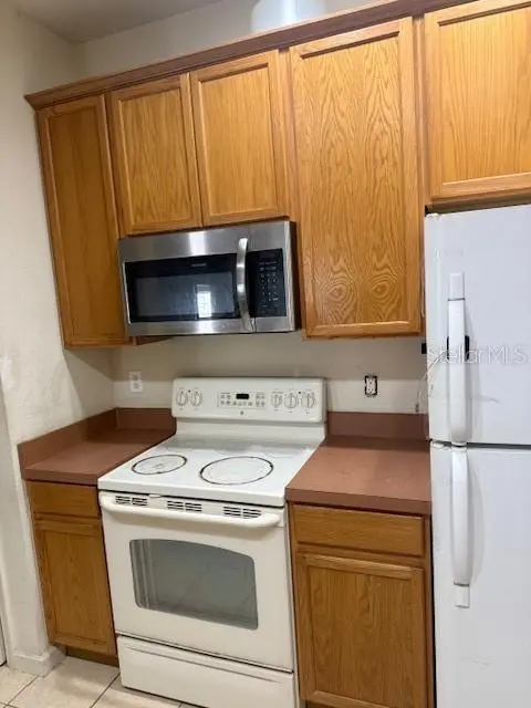 3025 GREYSTONE LOOP #302, Kissimmee, FL 34741