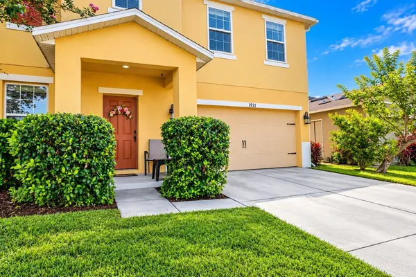 1921 BETSY ROSS LN, St Cloud, FL 34769