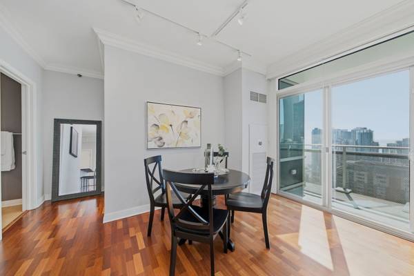 505 N McClurg CT #4604, Chicago, IL 60611