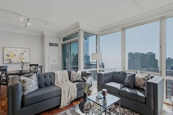 505 N McClurg CT #4604, Chicago, IL 60611