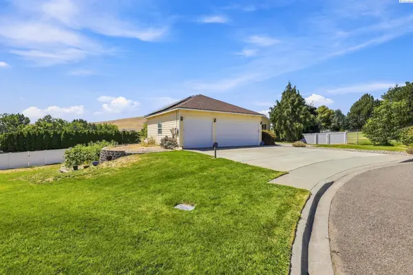 3204 NorthRidge, West Richland, WA 99353