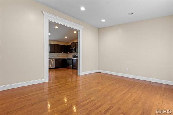 1353 Osage Meadows DR, O'fallon, MO 63366