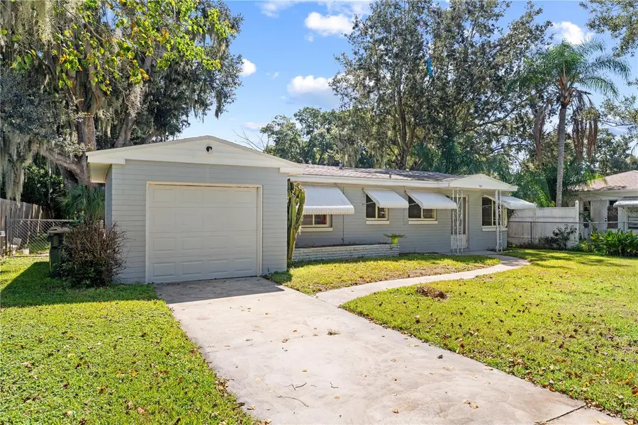 315 PENNSYLVANIA AVE, St Cloud, FL 34769