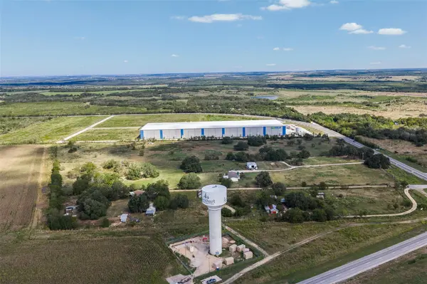 1845 Silent Valley RD, Lockhart, TX 78644