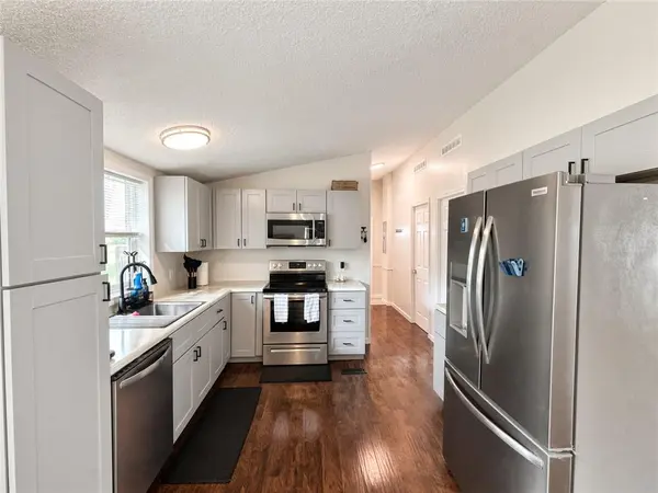 352 SE 75th RD, Warrensburg, MO 64093