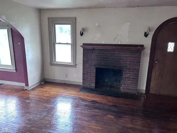 735 E Washington ST, Greencastle, IN 46135