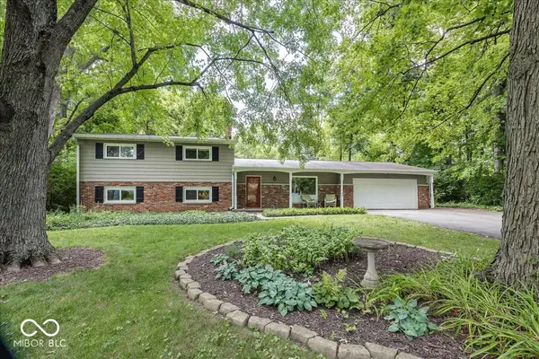 9317 Sherwood LN, Indianapolis, IN 46240