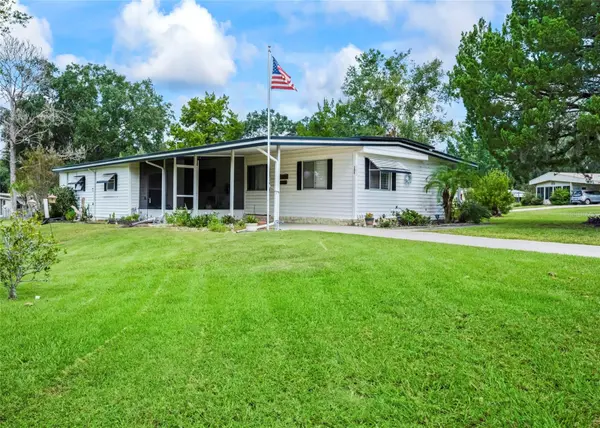 309 SHEERWOOD DR, Lady Lake, FL 32159