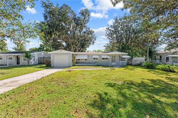 315 PENNSYLVANIA AVE, St Cloud, FL 34769