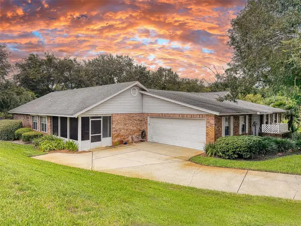 2490 S GLEN EAGLES DR, Deland, FL 32724