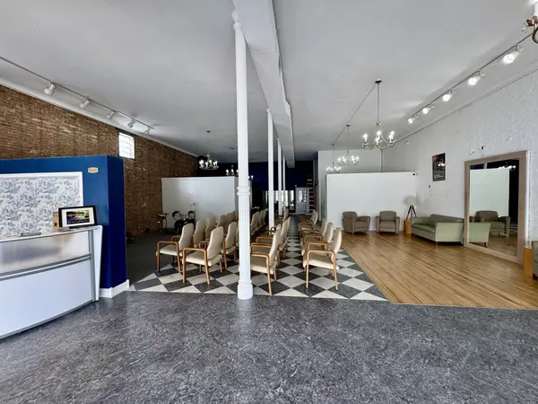 902 N Main ST, Princeton, IL 61356