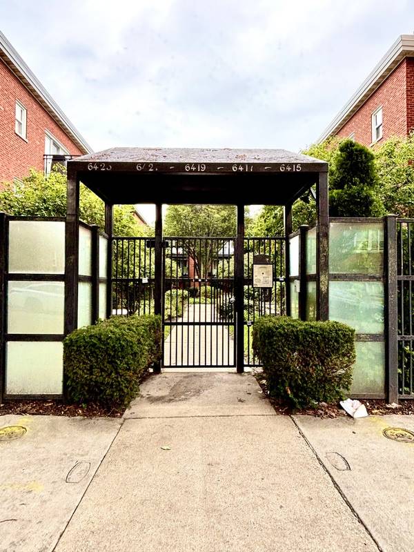 6423 N Damen AVE #3W, Chicago, IL 60645