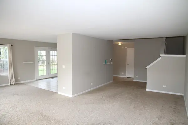 3030 Crystal Rock RD #3030, Naperville, IL 60564