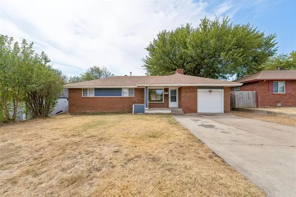 120 E Morningside DR, Midwest City, OK 73110