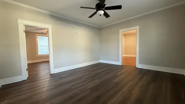 304 W Decherd St, Tullahoma, TN 37388