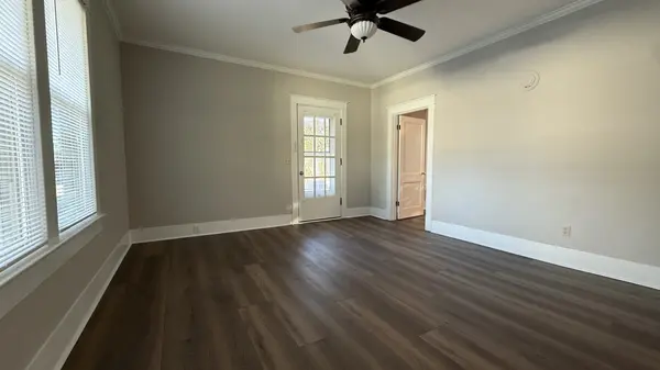 304 W Decherd St, Tullahoma, TN 37388