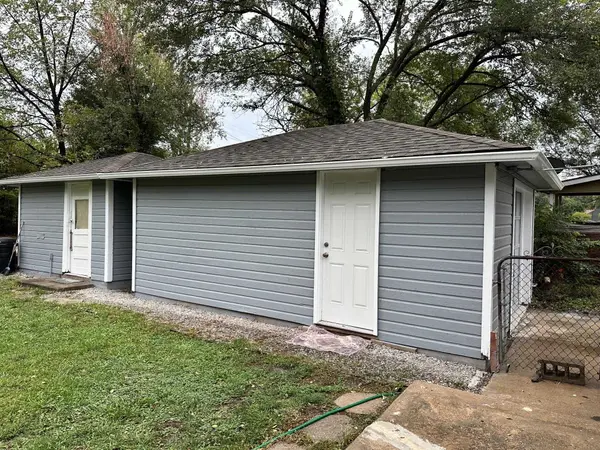 1842 N Estelle, Wichita, KS 67214