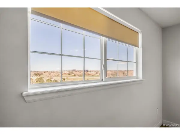 3890 S Dayton #301, Aurora, CO 80014