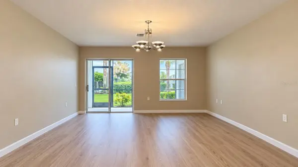 9063 GERVAIS CIR #1204, Naples, FL 34120