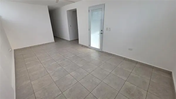 10 CRISALIDA URB MUÑOZ RIVERA #1-B, Guaynabo, PR 00969