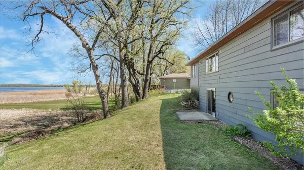 7355 Little Mary CIR SW, Alexandria, MN 56308
