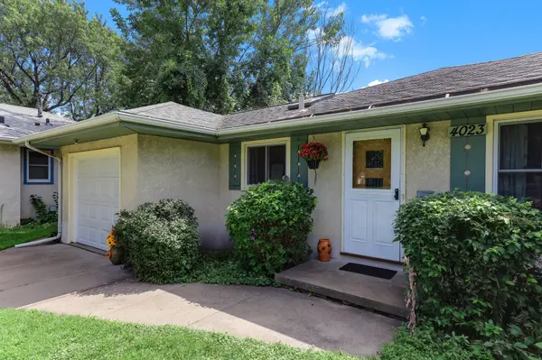 4023 Lake Drive AVE N, Robbinsdale, MN 55422