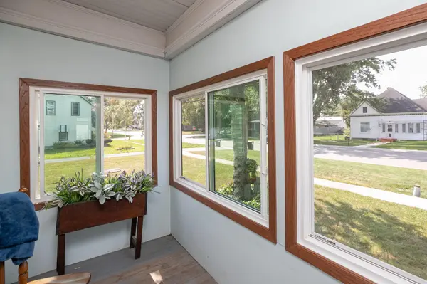 112 Main ST N, Dover, MN 55929