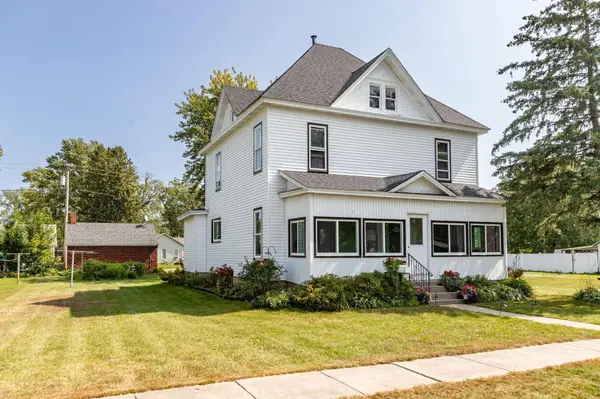 112 Main ST N, Dover, MN 55929