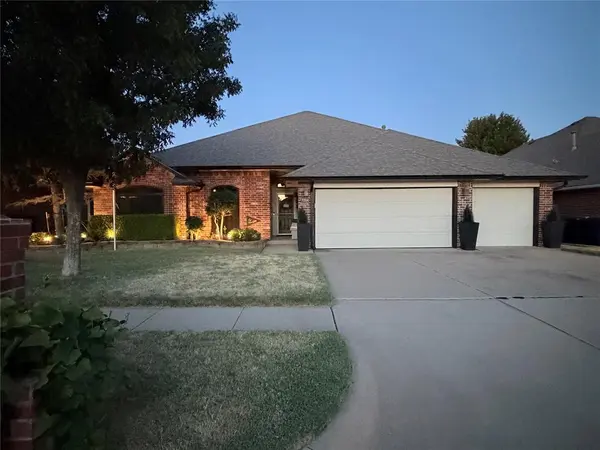 7204 Green Meadow LN, Oklahoma City, OK 73132