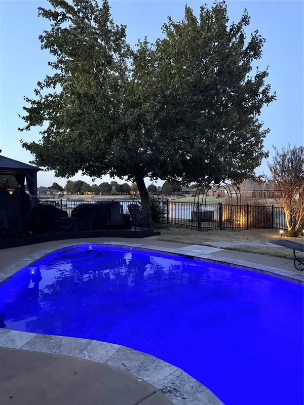 7204 Green Meadow LN, Oklahoma City, OK 73132