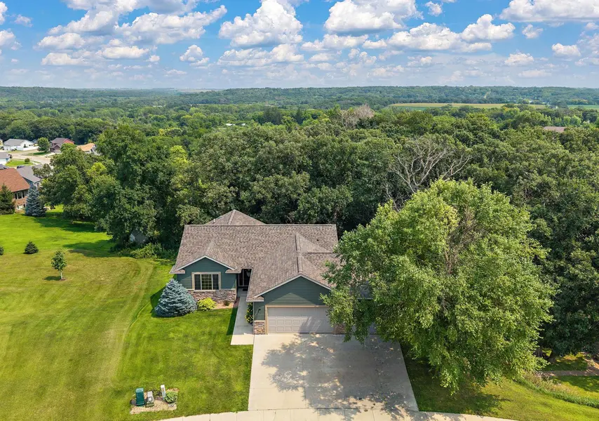 2823 Dunlap LN SE, Rochester, MN 55904