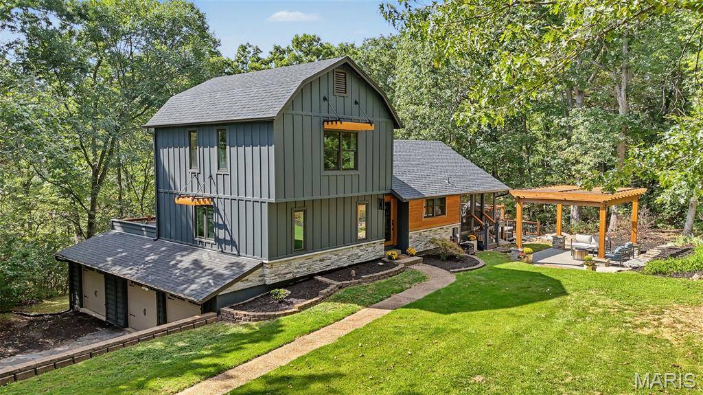 4 Wolf Trail CT, Defiance, MO 63341