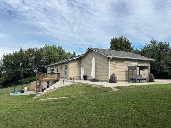 9510 SE State Route 371 N/A, St Joseph, MO 64507