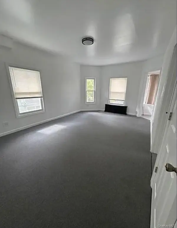 8767 117th ST ##2, Richmond Hill, NY 11418